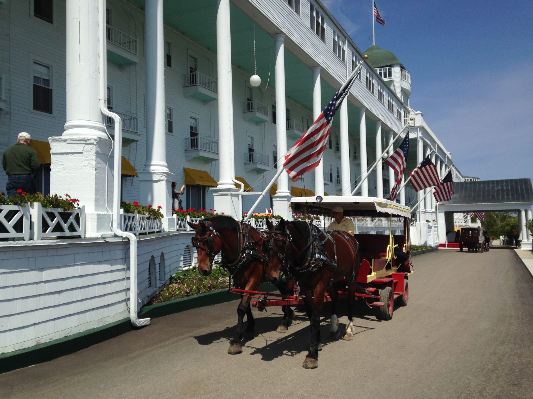 A Tour a Da U.P. Dere, Eh! - Leisure Travel Vans