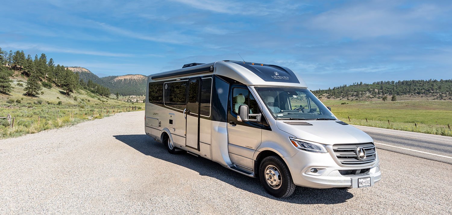 studio Halloween Voorganger Driving the Leisure Travel Vans Unity – What It's Really Like - Leisure  Travel Vans