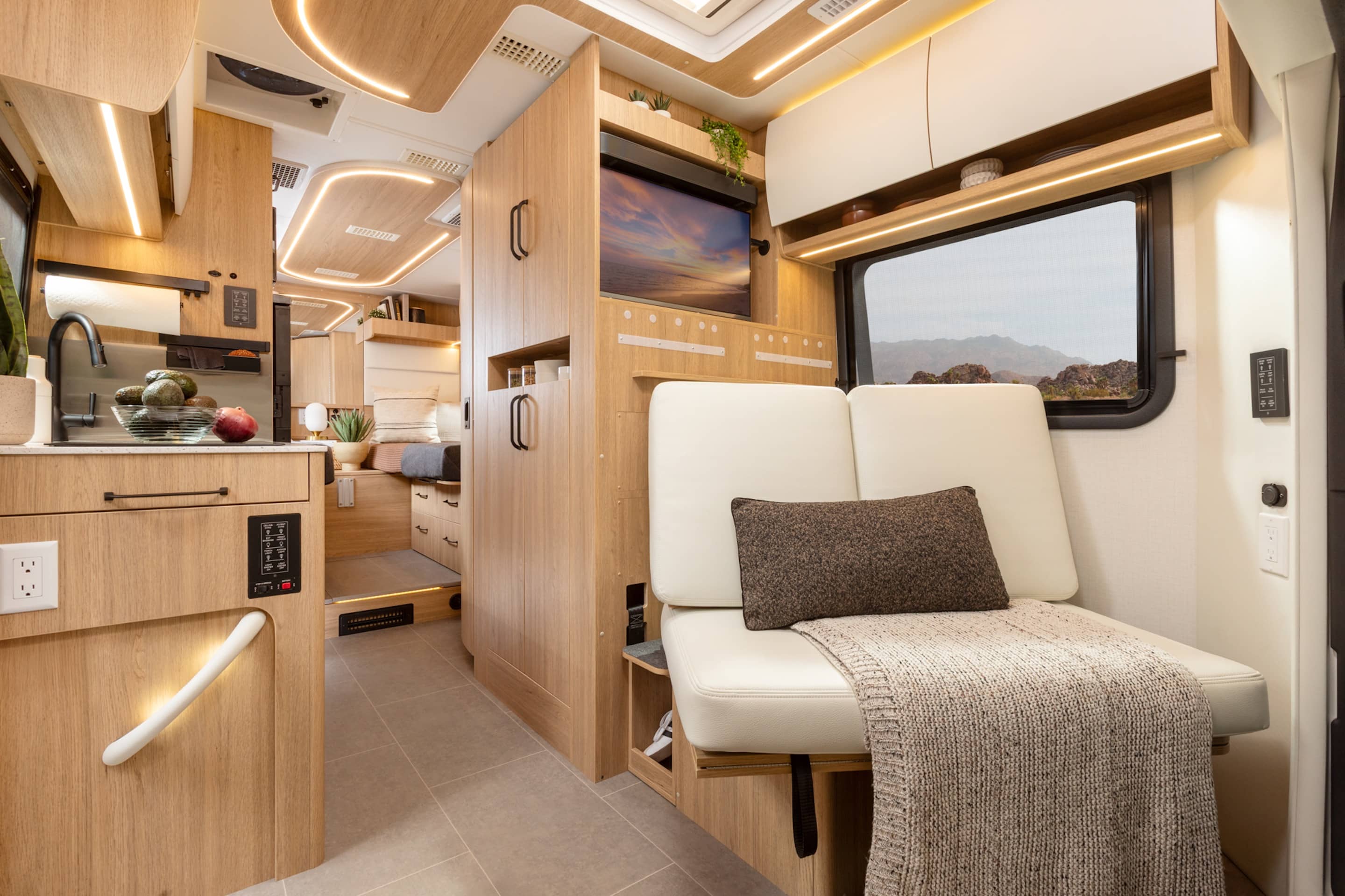 TBX - Leisure Travel Vans