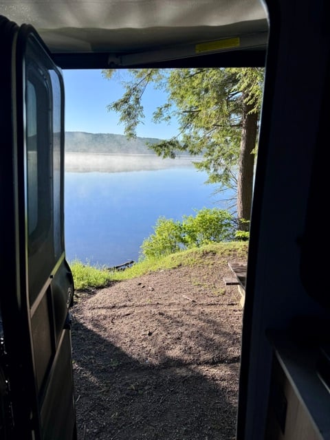 Limekiln lake camping